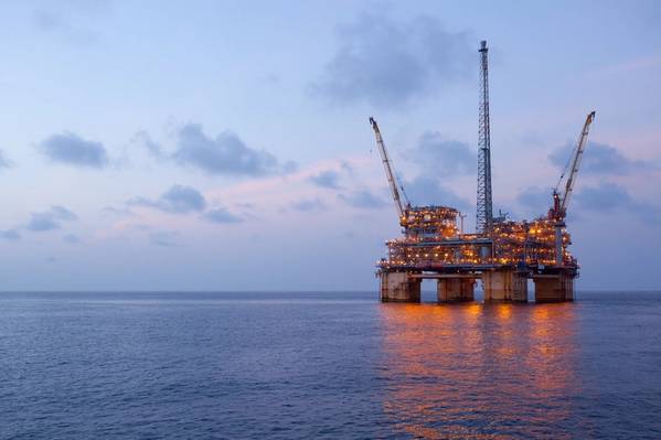 BP ، ثاني أكبر منتج للنفط في خليج المكسيك الأمريكي من حيث الحجم ، تغلق كل الإنتاج في منصاتها الخليجية الأربعة ، بما في ذلك Na Kika (في الصورة). (صورة الملف: BP)