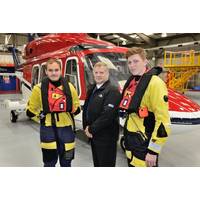 Steve Jones, ODE, with two 3sun Group apprentices as they prepare to go offshore (Photo: 3sun Group)