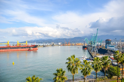 Batumi Port (© Sergej Ljashenko/ Adobe Stock)