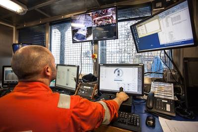 From the control room on board Island Constructor during operation. (Photo: Island Offshore)