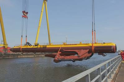 Scotrenewables Tidal Power Ltd's SR2000 2 MW turbine launch (Photo courtesy of Scotrenewables)