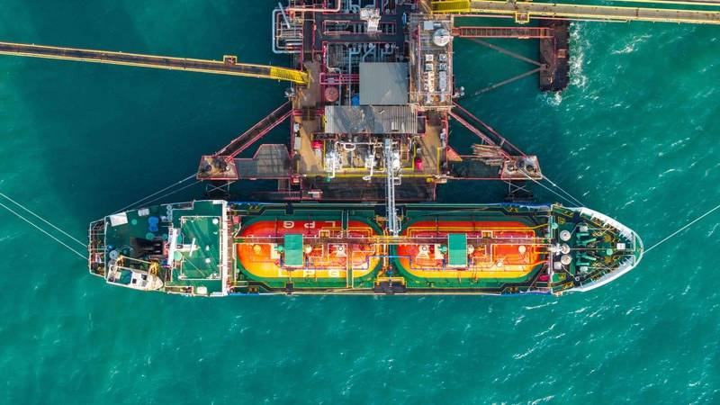 Ukraine Increases US LNG Imports via Poland for Winter