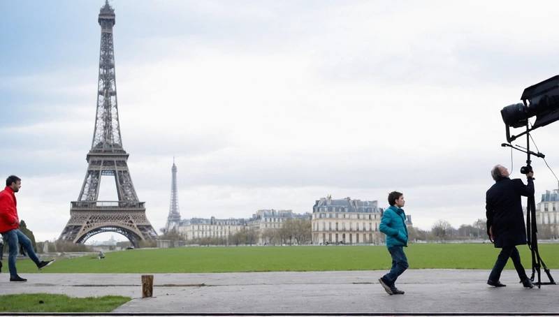 French prompts to be cut by more than half due to forecasted weaker demand