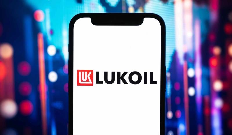 Lukoil Struggles to Maintain Overseas Operations Amidst Sanctions
