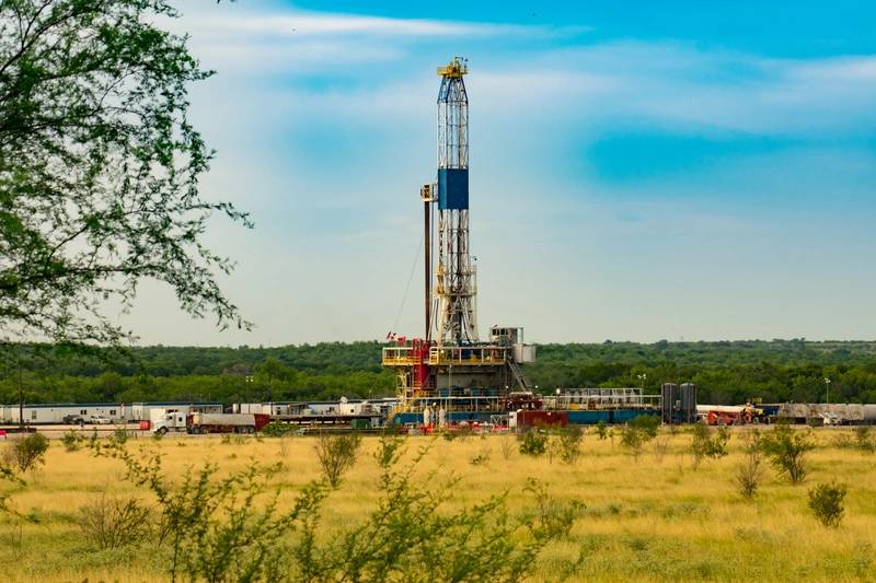 fuel drilling plans undermine climate pledges