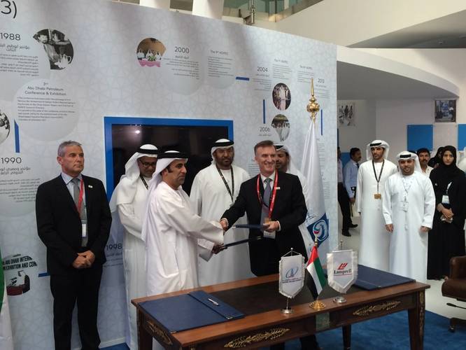 NDC Chief ExecutiveOfficer, Abdalla Saeed Al Suwaidi, and Lamprell Chief Executive Officer, Jim Moffat, shake hands after signing the contract award for two further high specification jackup drilling rigs which NDC awarded to Lamprell