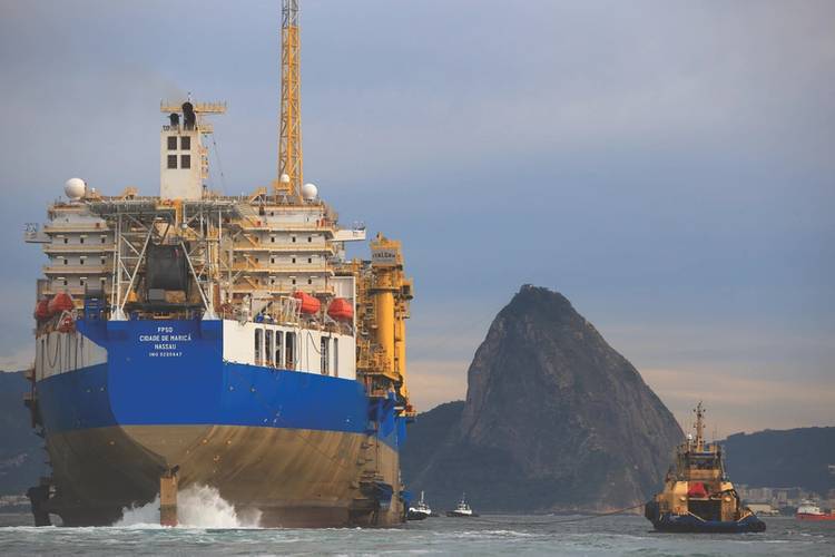 FPSO Cidade de Marica SBM (Photo: Claudio Paschoa)