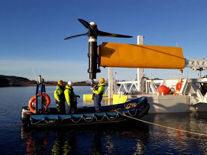 A SCHOTTEL Instream Turbine undergoing maintenance at site near Connel Bridge. Photo: ©SCHOTTEL HYDRO