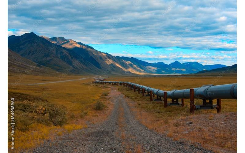 A remote pipeline in Northern Alaska (c) Kyle T. Perry / Adobestock